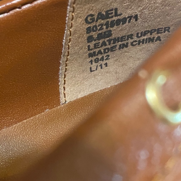 Ralph Lauren leather wedged heel loafers. Size 5.5 - Picture 12 of 16